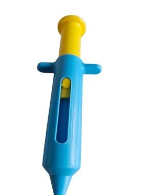 Melissa and Doug Replacement Blue And Yellow Pretend Toy Syringe Doctor Nurse